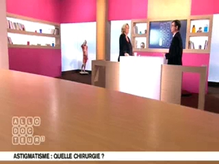 Marina Carrère d’Encausse et Benoît Thevenet expliquent l'astigmatie.