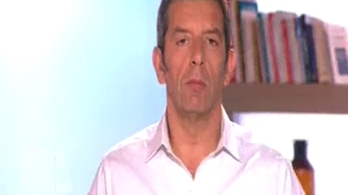 Marina Carrère d'Encausse et Michel Cymes font le point sur l’anatomie de notre dos.
