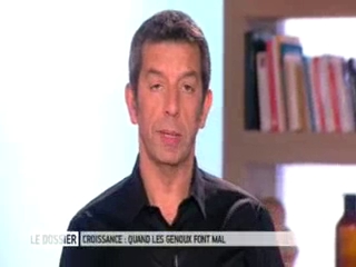 Marina Carrère d’Encausse et Michel Cymes expliquent la maladie d'Osgood-Schlatter.