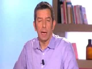 Marina Carrère d'Encausse et Michel Cymes expliquent le sarcome des tissus mous.