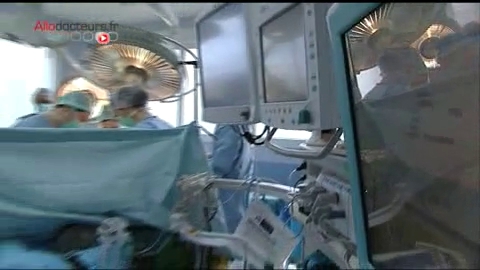Attention images de chirurgie ! L'objectif de la chirurgie est d'agrandir le vagin.