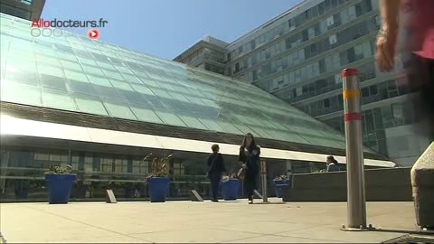 Cours de Qi-gong à l'hôpital européen Georges Pompidou