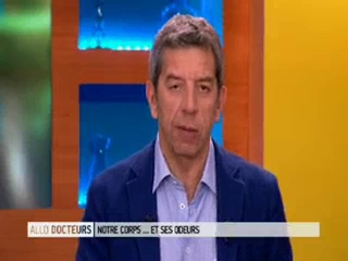 Marina Carrère d'Encausse et Michel Cymes expliquent les odeurs corporelles.