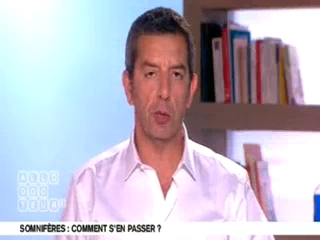 Marina Carrère d'Encausse et Michel Cymes expliquent l'action des somnifères.
