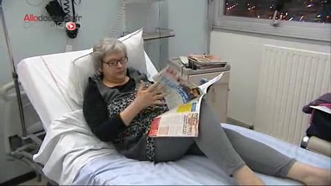 Lorsque les douleurs résistent aux traitements, une électrode sur la moelle épinière peut soulager la douleur en envoyant un courant électrique. C'est ce qu'on appelle la neurostimulation médullaire.