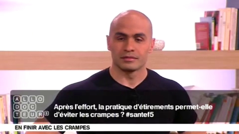 Nordine Attab, notre coach sportif, nous montre quelques exercices d'étirement à réaliser après un effort physique.