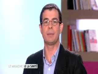 Marina Carrère d'Encausse et Benoît Thevenet expliquent l'hydrocéphalie chronique de l'adulte.
