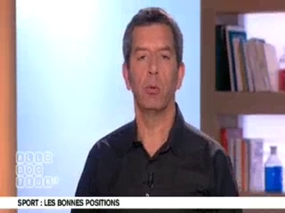 Marina Carrère d'Encausse et Michel Cymes expliquent le système postural.