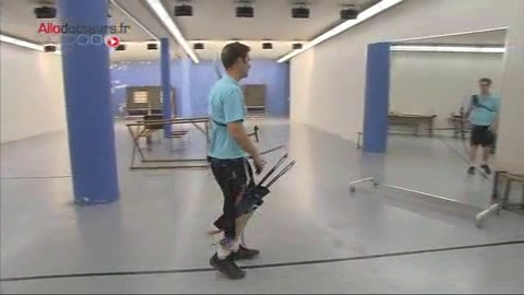 Une bonne posture est cruciale pour améliorer ses performances sportives.