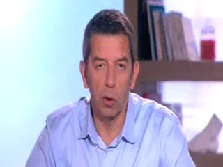 Marina Carrère d'Encausse et Michel Cymes expliquent le bruxisme.