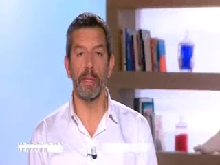 Michel Cymes et Benoît Thevenet expliquent l'insuffisance rénale chez l'enfant.