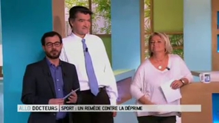 Explications et démonstrations avec Clément Leurent, coach sportif et professeur de hatha-yoga