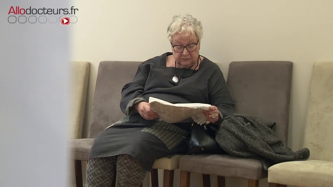 Gisèle réalise un contrôle post-opératoire