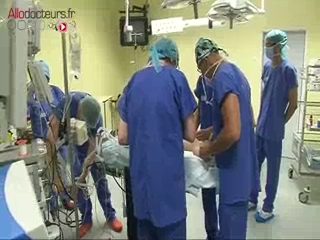 Attention images de chirurgie ! Chirurgie d'une sténose duodénale chez l'enfant