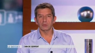 Marina Carrère d'Encausse et Michel Cymes présentent les venins de serpents.