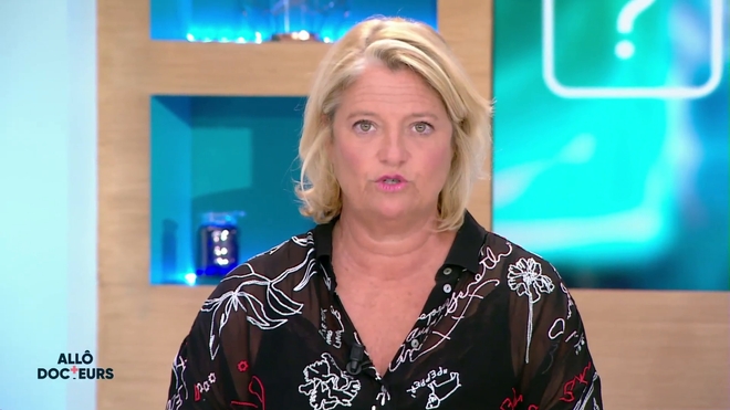 Marina Carrère d'Encausse et Régis Boxelé décrivent en image l'anatomie de la cavité buccale