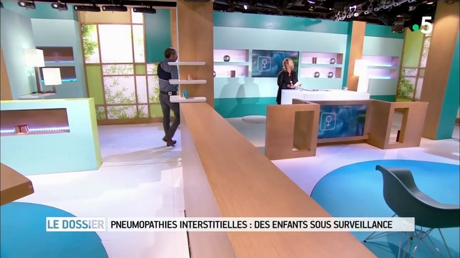 Marina Carrère d'Encausse et Michel Cymes expliquent les pneumopathies interstitielles