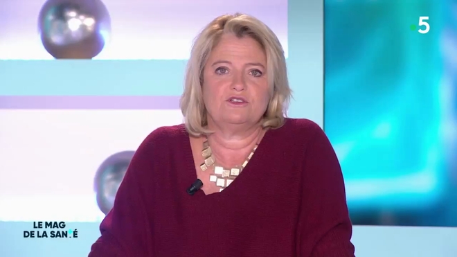Marina Carrère d'Encausse et Régis Boxelé expliquent la maladie de Lapeyronie