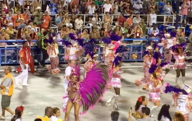 Défilé du carnaval au Sambodrome