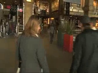 Pour vaincre sa peur du vide, Xenia suit une thérapie avec une psychiatre.