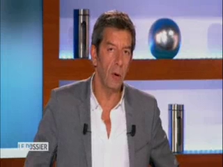 Marina Carrère d'Encausse et Michel Cymes expliquent les déformations du crâne des bébés.