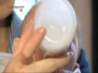Les chercheurs étudient la digestibilité du lait infantile.