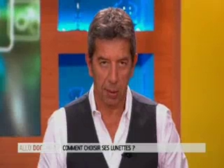 Marina Carrère d'Encausse et Michel Cymes expliquent la vision.