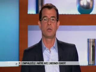 Marina Carrère d'Encausse et Benoît Thevenet expliquent l'omphalocèle.