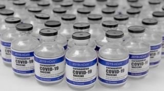 Covid : La HAS recommande une troisième dose pour les plus de 65 ans