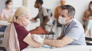 Covid : plus de 500 000 personnes vaccinées ce week-end