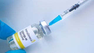L’Agence européenne des médicaments juge le vaccin AstraZeneca "sûr et efficace"