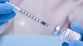 Le vaccin AstraZeneca réservé aux plus de 55 ans