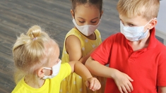 Covid-19 : vacciner les enfants fragiles pour les protéger	