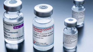 Covid : Véran envisage de rendre les vaccins à ARN messager "interchangeables"