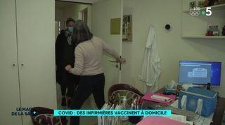 Covid : les infirmiers libéraux vaccinent aussi à domicile