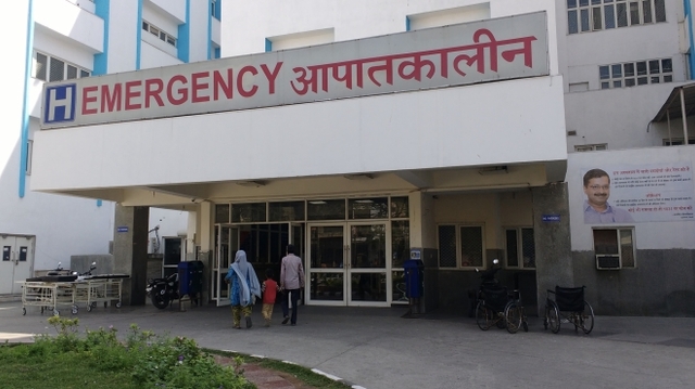 Covid : en Inde, les hôpitaux manquent d'air