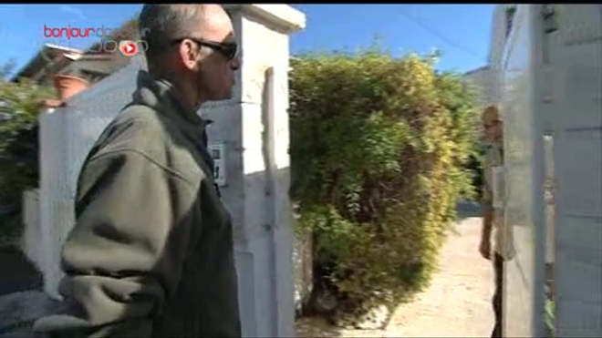 Moustique tigre : portrait d'un insecte envahissant et agressif - Reportage vidéo du 3 mars 2011