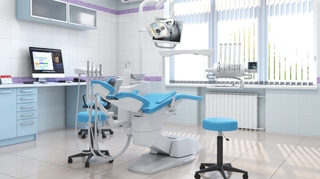 Centres dentaires low cost : les députés veulent un encadrement renforcé