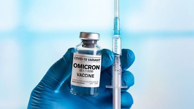 Face à Omicron, les vaccins anti-Covid feront-ils l'affaire ?