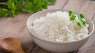 Le riz peut-il constiper ?