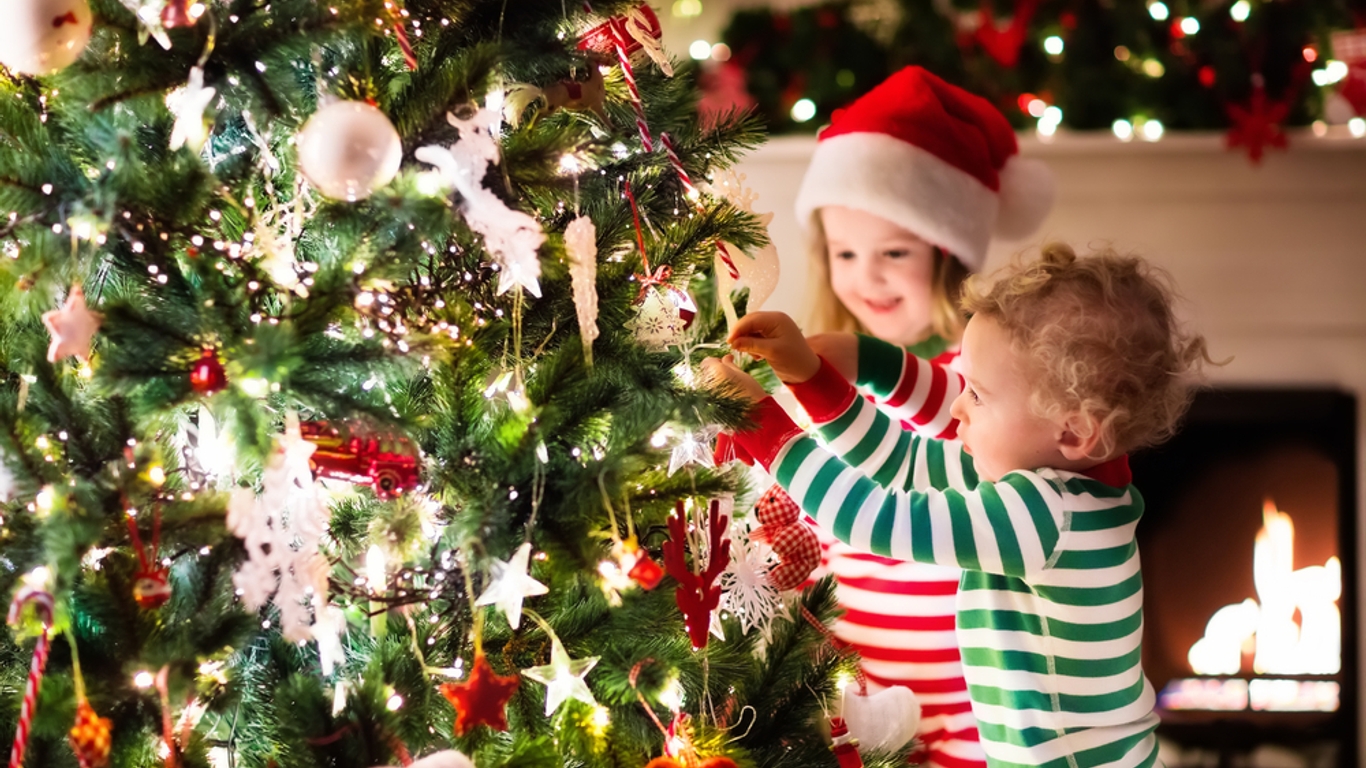 Noël : 5 conseils pour des fêtes de fin d'année sans danger - AlloDocteurs