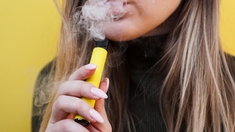 La "Puff", cette cigarette électronique destinée aux jeunes et qui inquiète les médecins