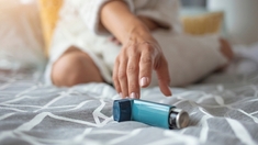 Pourquoi les femmes sont plus à risque de mourir d’une crise d'asthme que les hommes