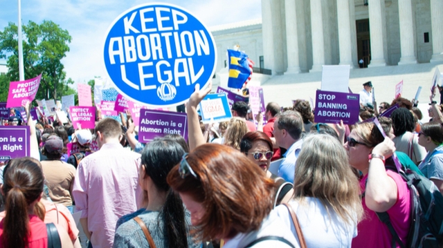 Révocation du droit à l'avortement : ce qui va changer aux États-Unis