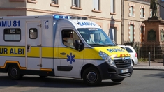 Les urgences, le SMUR et le 15 "en grande difficulté", selon Samu-Urgence France