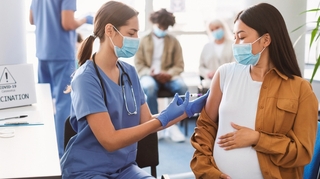 Covid : les vaccins à ARN messager sans danger pendant la grossesse