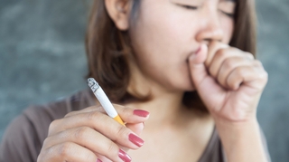 Pourquoi les bronchodilatateurs sont inefficaces chez les fumeurs avec des symptômes respiratoires 