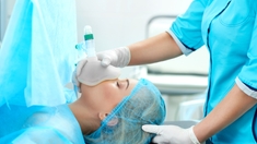 Pourquoi ne perçoit-on pas les sons pendant une anesthésie générale ?