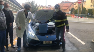 En Italie, la police livre des reins... en Lamborghini