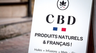 Cannabis : la vente des fleurs de CBD définitivement autorisée